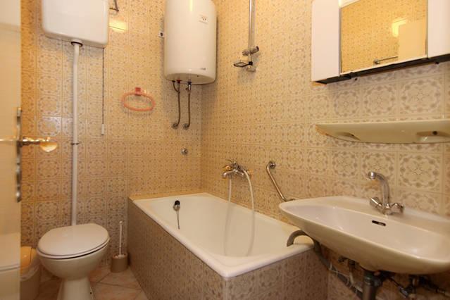 Eco-Apartments With Nice Garden Baška Voda Dış mekan fotoğraf