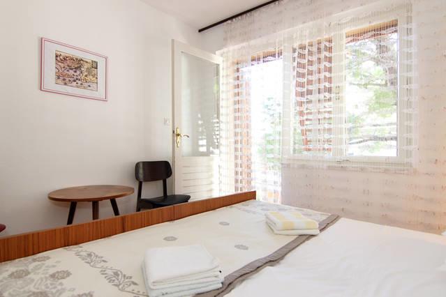 Eco-Apartments With Nice Garden Baška Voda Dış mekan fotoğraf